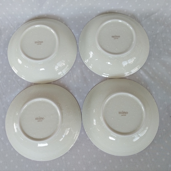 Mino Japan Pink and Cream Sakura Cherry Blossom Ceramic Bowls (4) - Picture 4 of 5